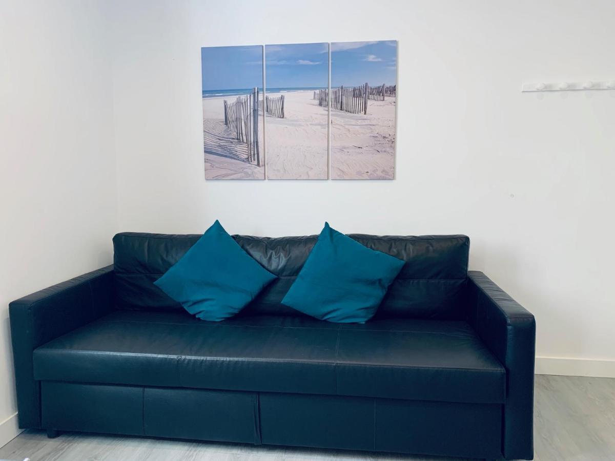 Apartamento Con Terraza Y Parking Privado Apartment Palamos Bagian luar foto